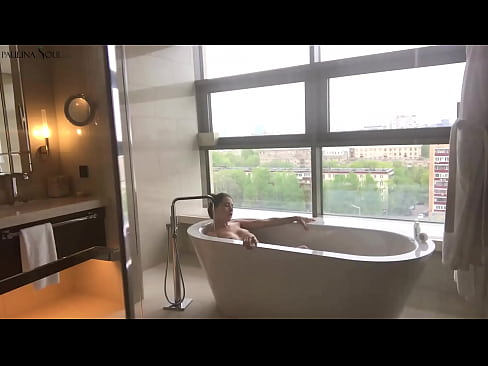 ❤️ En fantastisk babe som lidenskapelig rykker av seg fitta på badet ☑ Analporno hos oss no.milf300com.ru ❌❤